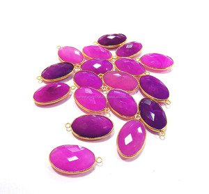 Belle lavande calcédoine pierre précieuse 18K plaqué or simple caution lunette à facettes fait à la main Boho connecteur pierre de naissance bijoux - Product Image 1