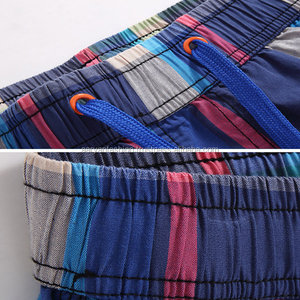 Shorts cargo pour hommes tendance en gros, style streetwear, multicolores, 100% coton, imperméables et coupe-vent - Product Image 2