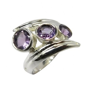Vente la plus chaude 925 Sterling Silver Amethyst Gemstone Ring Handmade Fantaisie Silver Jewelry Eternity Vermeil Rings Wholesaler - Product Image 1