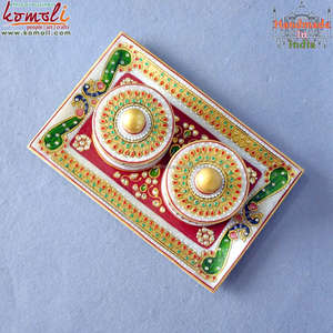 Plateau en marbre Kundan Work avec cadeau de retour de mariage indien au design paon, récipient décoratif pour Pooja, usage traditionnel festif - Product Image 3