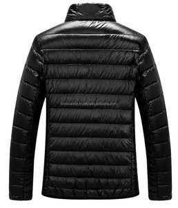 Chaqueta acolchada con cuello levantado ligera personalizada para hombre Procesada de cizalla de invierno de alta calidad - Product Image 3