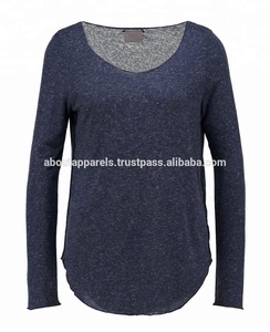 Summer New Fashion Design T-shirt Longline pour femmes avec des caractéristiques anti-rides et respirantes en coton extensible col en V pour les filles - Product Image 2