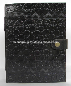 Journal en cuir gaufré bulles attrayantes, cahier en cuir classique vintage noir jais - Product Image 1