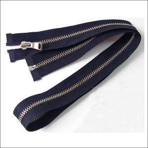 Fermeture éclair OZL à glissière libre en métal pour sacs à main avec verrouillage automatique, fonctionnement fluide et durable, longueur 100 mm - Product Image 1