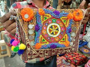 Banjara indien ethnique broderie gland carré sac à bandoulière Ele bagages sacs et étuis - Product Image 5