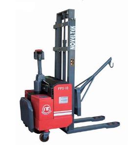Gerbeur de palettes alimenté (1.8 tonnes/5500 hauteur) - Product Image 1