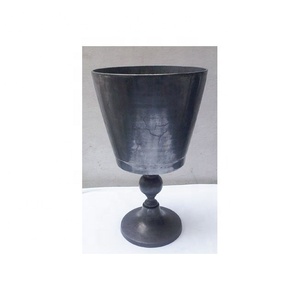 Jarrón de suelo decorativo de aluminio con logotipo personalizado para boda, hogar y oficina, accesorio de jardín duradero para decoración de boda, hogar y oficina - Product Image 1