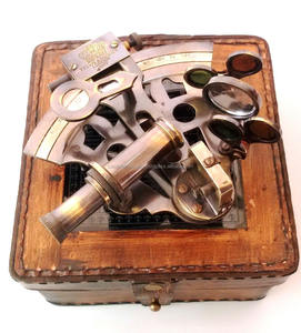 Sextante de latón Vintage 1917 Kelvin Hughes London con estuche de cuero para regalo de Navidad DE BODA náutica marítima - Product Image 2