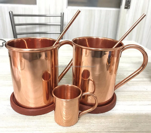 Tasses à Moscow Mule 100% cuivre avec 2 pailles, 1 verre à shot, deux sous-verres de qualité supérieure par un fabricant indien - Product Image 3