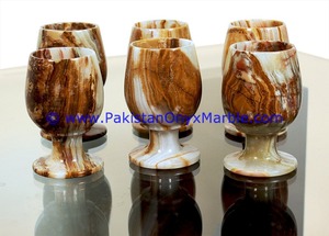 สีธรรมชาติขายร้อนนิลไวน์เชอร์รี่ชุดแว่นตาหลายสีน้ำตาลนิลตกแต่งหินแว่นตา
