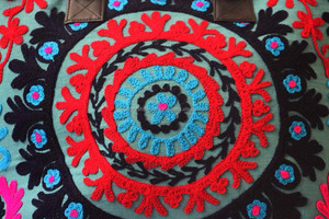 กระเป๋าถือสะพายไหล่ทรงโท้ตอินเดีย,กระเป๋าโบฮีเมียนแนววินเทจชนเผ่า Suzani เย็บปักถักร้อยของผู้หญิงสไตล์พื้นเมืองทำด้วยมือฮิปปี้ - Product Image 4