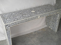 Table console moderne en bois avec incrustations d'os, provenant du Rajasthan
