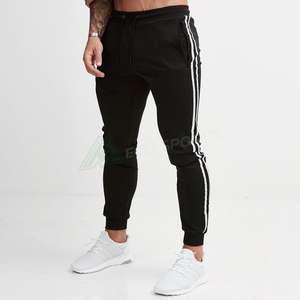 2019 Top Vendeur Hommes GYm Fitness Costumes Musculation À Manches Longues Fermeture Éclair Jogger sweat à capuche Survêtement Survêtements personnalisés - Product Image 4
