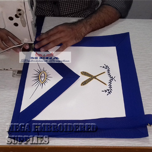 ผ้ากันเปื้อนสำหรับเลขานุการงานปักลายทำมืองานปักลายได้ตามต้องการสีน้ำเงิน - Product Image 1