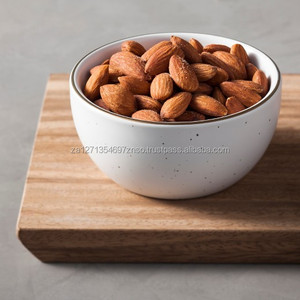 Amandes brutes blanchies certifiées ISO biologiques - Noyaux et amandes séchées de qualité supérieure, 100% pures et naturelles. Pré-commandez maintenant - Product Image 4