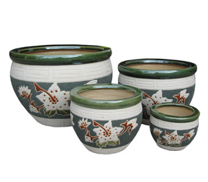 หม้อเซรามิกสีเขียวตกแต่งลวดลายดอกไม้ใหม่ - Product Image 1