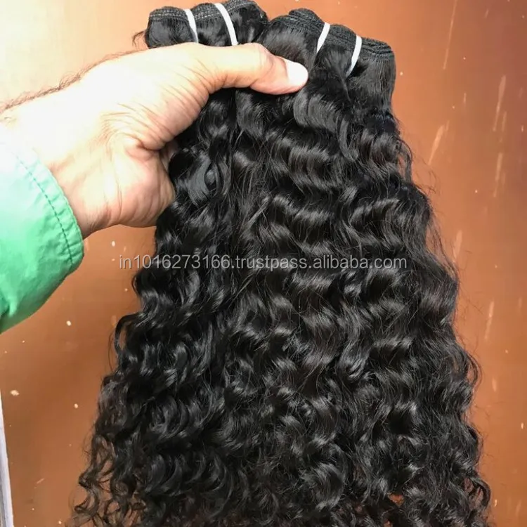 Kaufen Sie natürliche unverarbeitete echte Remy indische Jungfrau menschliches Haar gerade gewelltes lockiges Haar Herstellung in Indien Zum Verkauf