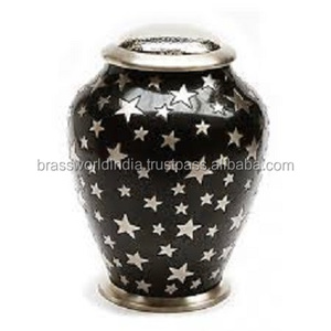 Stars & Stripes Urna de cremación para adultos Ataúd de metal de estilo americano Suministros funerarios de latón de Brassworld India - Product Image 1