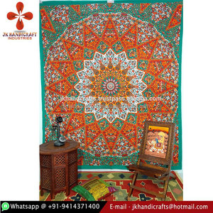 Nouvelle étoile indienne avec tenture murale en tapisserie mandala éléphant - Product Image 1