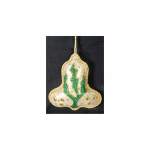 Adornos Navideños de Tela en Forma de Campana Hechos a Mano - Product Image 1