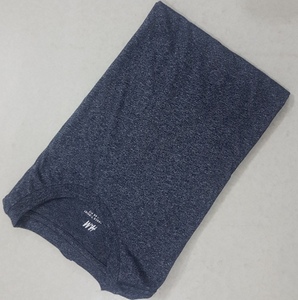 T-shirt en coton solide de style décontracté pour hommes pour adultes Design tendance pour la saison printanière au Bangladesh - Product Image 1