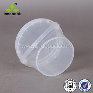 Pequeño Cubo de plástico transparente de 500ml con tapa Material PP Mango de plástico o metal - Product Image 5