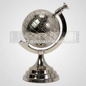 Globo Terráqueo Plateado de Lujo |   Globo terráqueo decorativo de escritorio con soporte de metal, adorno educativo para mesa de oficina, decoración del hogar, regalo - Product Image 2