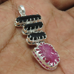 Pendentifs en argent sterling 925 avec onyx noir et rubis, bijoux indiens en argent, bijoux en argent en ligne, bijoux bohèmes chrétiens - Product Image 5