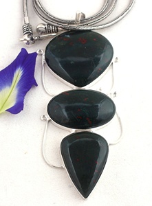 Colgante de Plata de Ley 92.5 Chapado en Oro con Piedra de Sangre Natural Multiforma de Grado AAA, Gema Lisa Hecha a Mano, Regalo Indio para Mujer - Product Image 5