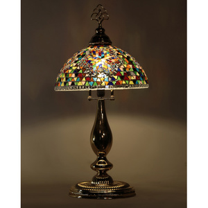 Lámpara de mesa de cristal con mosaico turco, diseño dorado Tiffany - Product Image 2