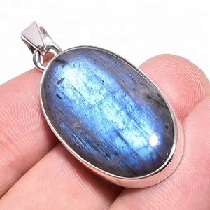 Gema labradorita de juego de fuego para mujer, colgante ovalado personalizado, Plata de Ley 925 sólida, joyería hecha a mano - Product Image 5