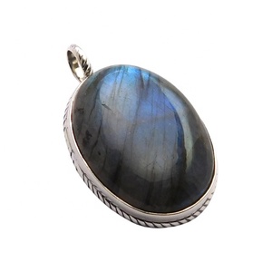 Vente en ligne 925 Sterling Silver Labradorite Gemstone Pendant Fine Jewelry Pendentifs & Charms Cadeau de fiançailles Fabricant de bijoux - Product Image 1