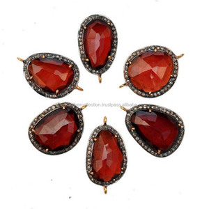 Conector de piedra granate chapado en oro de 14K hecho a mano, componente de diamante pavimentado con juego de bisel para fabricación de joyas hechas de piedras preciosas de latón - Product Image 2