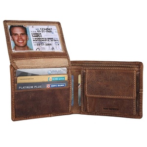 Cartera de Cuero Genuino para Hombre, Fabricada en India, Triple Pliegue, con Protección RFID, Compacta y Segura para Viajes, Disponible para la Venta - Product Image 2