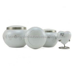 Brassworld India's ODYSSEY Urne funéraire pour animaux de compagnie marron Fournitures funéraires en laiton fabriquées à la main - Product Image 4