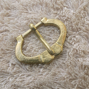 Cinturón Medvil Vilking con pasador de latón para hebilla Ostrogothic Replica Color plateado Bronce/Material de cobre - Product Image 1