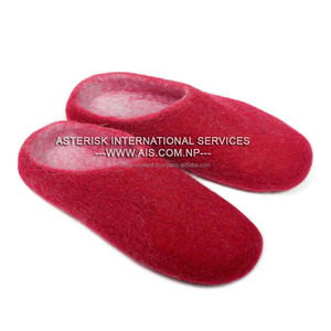 Nhà đánh Len cảm thấy dép được thực hiện trong <span class=keywords><strong>Nepal</strong></span> tùy chỉnh bán unisex phụ nữ người đàn ông cảm thấy giày cao cấp cho trong nhà thủ công mềm dép - Product Image 6