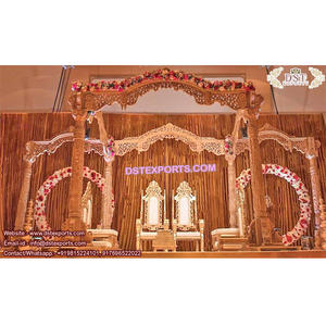 Mandap en bois pour mariage indien, mandap artisanal en bois, mandap de mariage de conception antique, décoration d'événement au Canada - Product Image 1