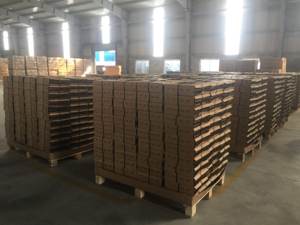 ACACIA RUNNEN Certifié FSC 30x30x19mm Épais avec surface lisse Plusieurs couleurs-LONG DAT CORP LD-DT001 - Product Image 3