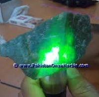 Grenat hydrolar brut du PAKISTAN, g, de grande qualité, brut, origine dubai - Product Image 3