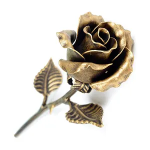 Cadeau personnalisé en fer forgé à la main rose en métal teinté roses en fer de mariage pour femme mari maman et papa