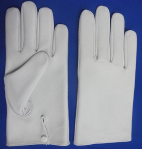 Guantes Blancos de Poliéster Bordados con Logotipo Personalizado y Tachuelas Modernas para Deportes y Actividades al Aire Libre en las Cuatro Estaciones - Product Image 5