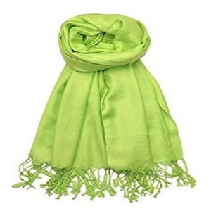 ผ้าคลุมไหล่ผ้า Pashmina ผ้าพันคอฤดูหนาวผ้าชีฟองซาตินสีทึบพิมพ์ลายฮิญาบแฟชั่นสำหรับสุภาพสตรี - Product Image 1