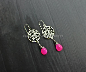 Pendientes de plata de ley 925 con gema de Calcedonia, joyería hecha a mano con diseño de Calcedonia rosa - Product Image 1