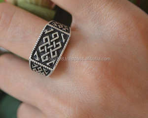 Signe Infinity Vintage Bijoux en acier inoxydable plaqué or pour mariage ou fiançailles - Product Image 2