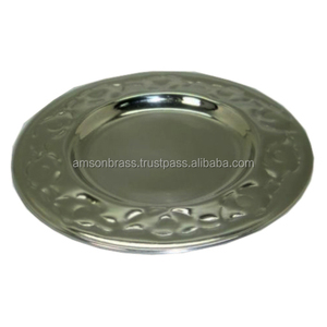 Platos de placa de cargador martillado de plata Placa de cargador de metal sólido para fiestas y bodas - Product Image 1