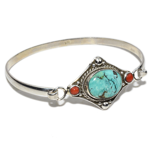 Elegante Brazalete de Plata de Ley Hecho a Mano con Turquesa y Coral, Estilo Bohemio Cristiano, Joyería Unisex de la India - Product Image 1