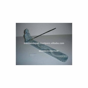 Porte-encens en pierre ollaire noire personnalisé - Product Image 1