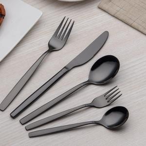 Couverts noirs royaux ensemble de dîner table de mariage couverts en acier inoxydable fait à la main couteau de luxe de mariage doré - Product Image 2