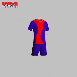 Chemises de football Impression laser Maillots personnalisés Service OEM Maillot d'équipe de football surdimensionné Tissu anti-rides à séchage rapide - Product Image 1